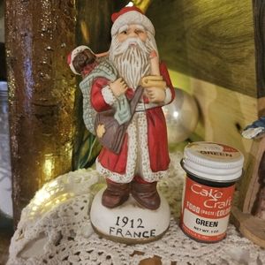 Old World Santa